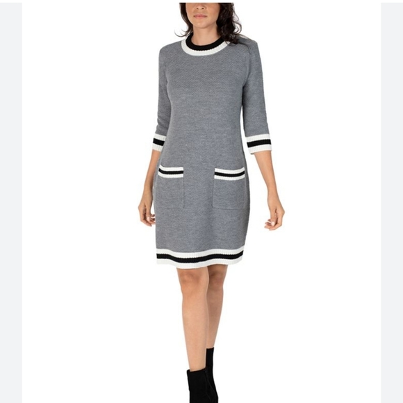 SIGNATURE by Robbie Bee Knitted Above the Knee Sweater Dress SM BNWT 1 Left - Picture 1 of 14